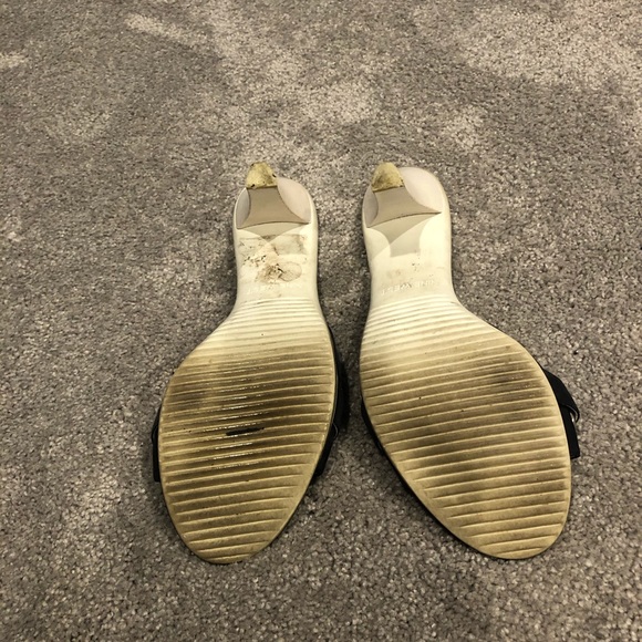 Nine West size 7.5 navy sling back heels - Picture 3 of 3